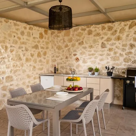 Kagiemar Luxury House Villa *