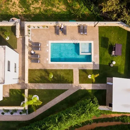 Kagiemar Luxury House * Perivolia (Theriso)