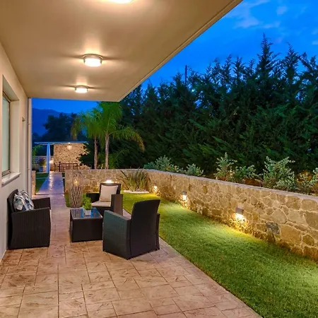 Villa Kagiemar Luxury House
